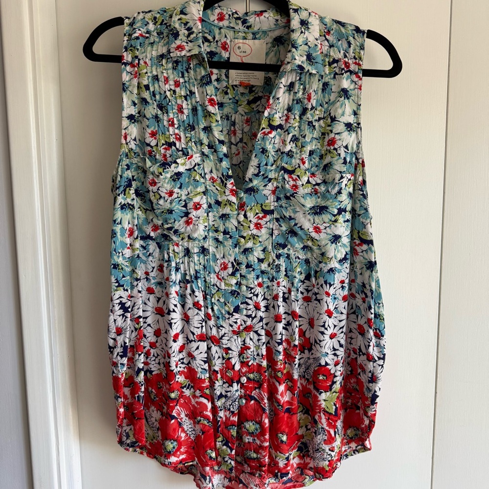 Anthropologie Conversations #6 flowy button down tank